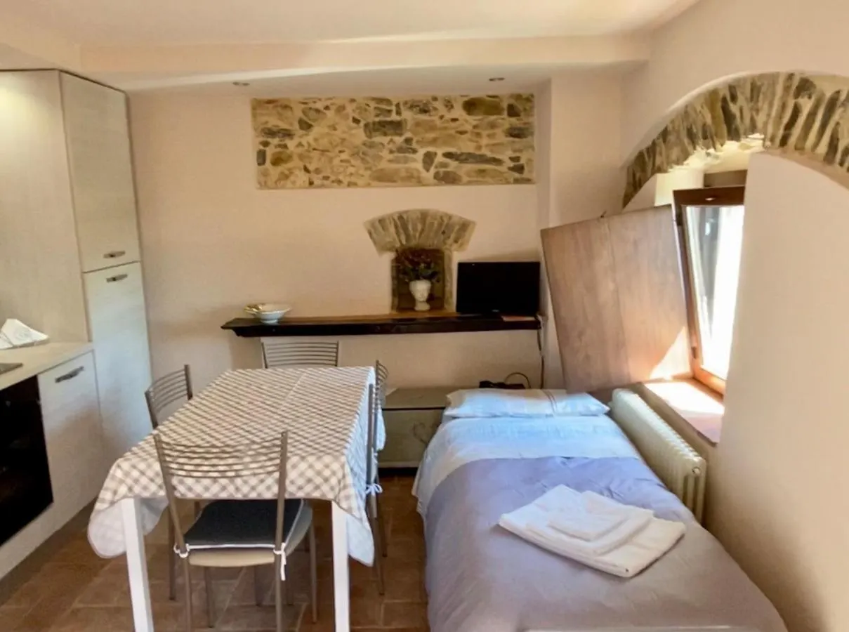 Casa Dell'Angelo Apartment Castelnuovo Magra
